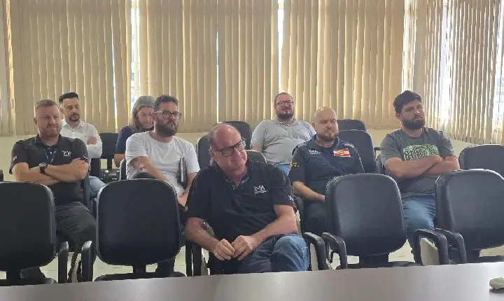 São Domingos cria comissão de resíduos sólidos em parceria com o IMA e reforça ações ambientais